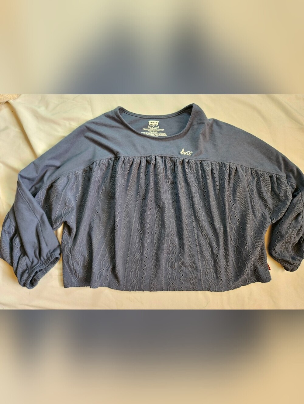 Levi's Girls Blue Oversized Eyelet Design Long Sleeve Crewneck Top Size Medium